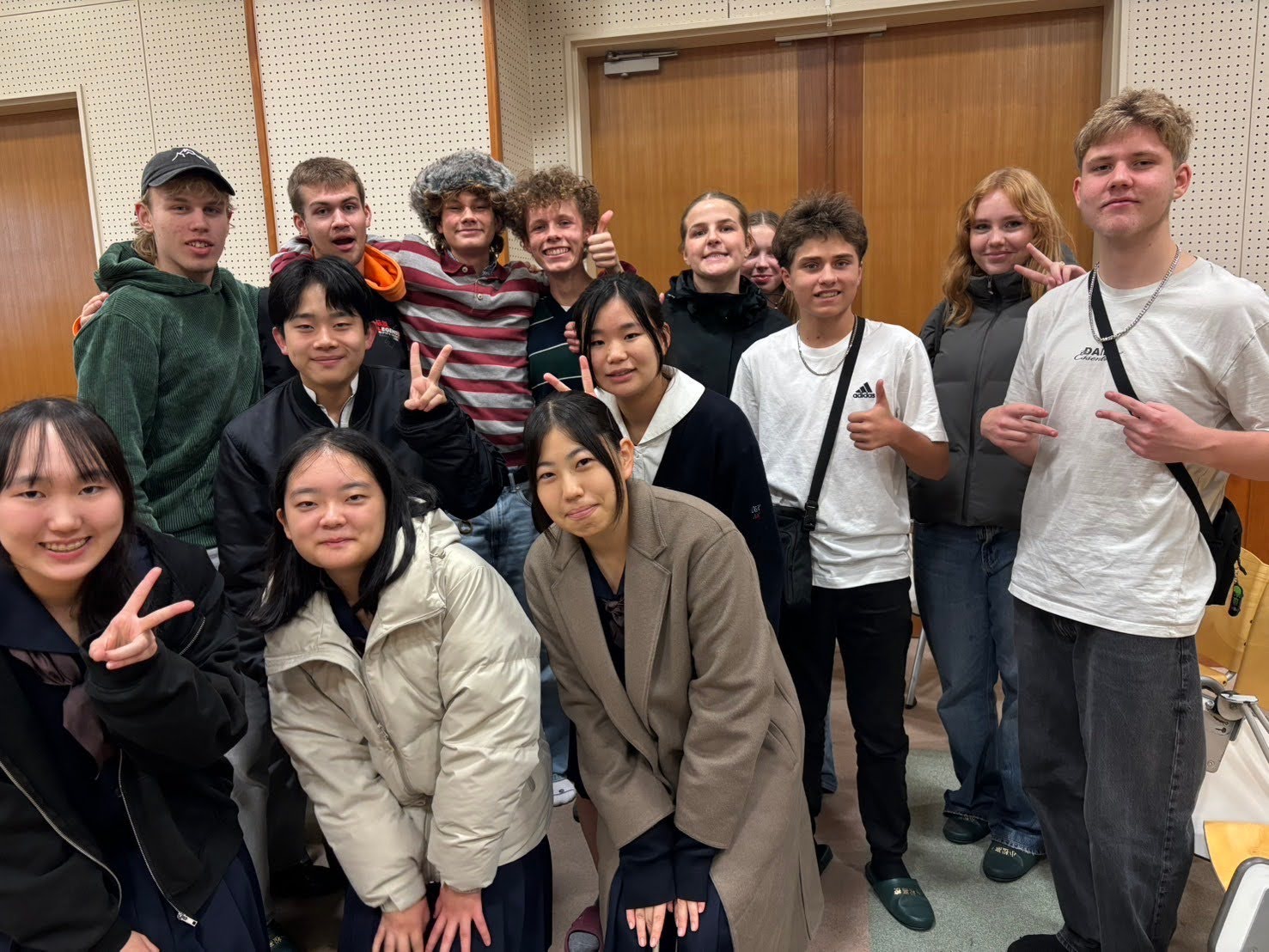 エフタスコーレ交流（Cross-cultural Workshop JAPAN×DENMARK）